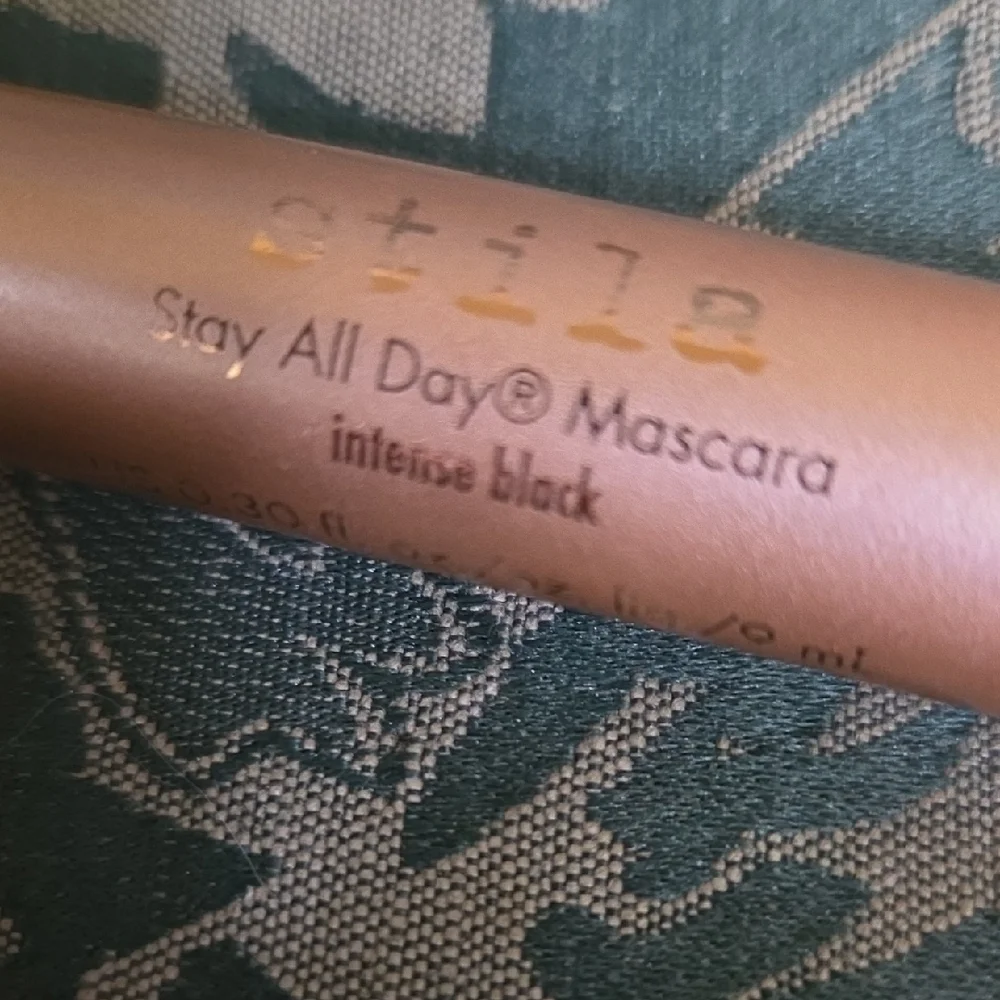 Stila Stay All Day Mascara - Intense Black NWOT